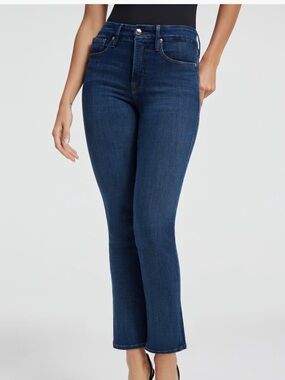 EUC Good American Classic Straight Jeans